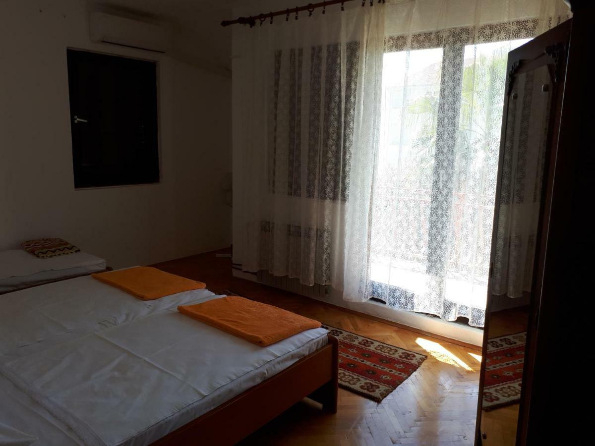 Oaza Mira Trogir Exterior foto