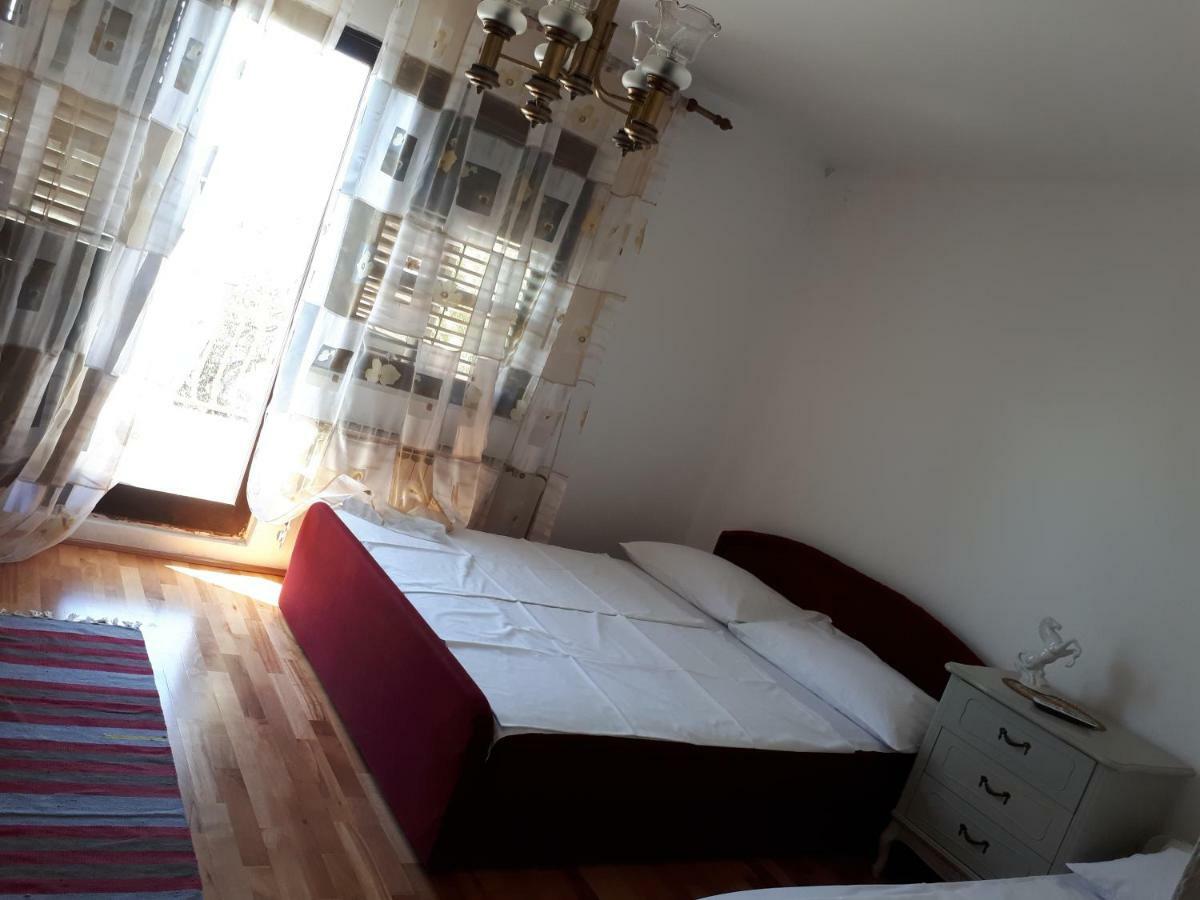 Oaza Mira Trogir Exterior foto